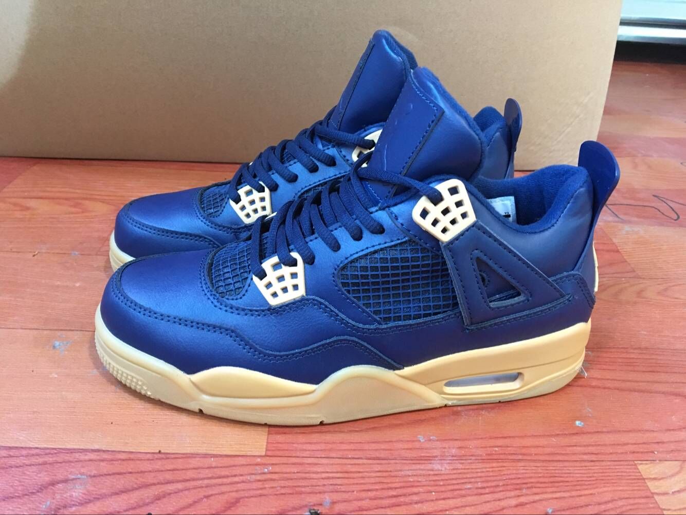 2019 Air Jordan 4 Retro Blue Beign Sole Shoes